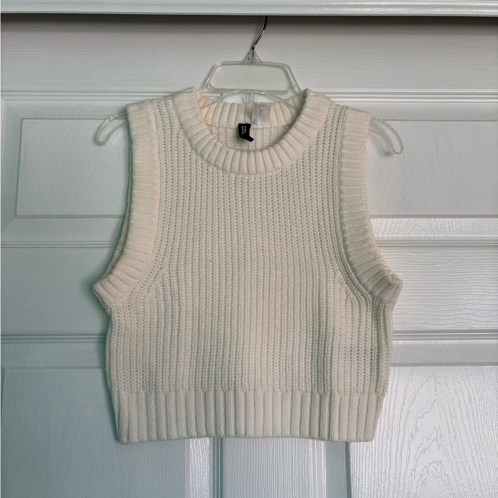 H&M Cream-colored Sleeveless Sweater Vest - Picture 10 of 10
